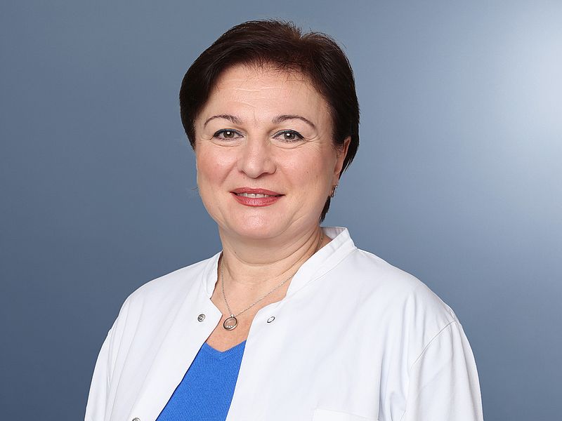 Izampella Papadopoulou Portraitfoto Izampella Papadopoulou