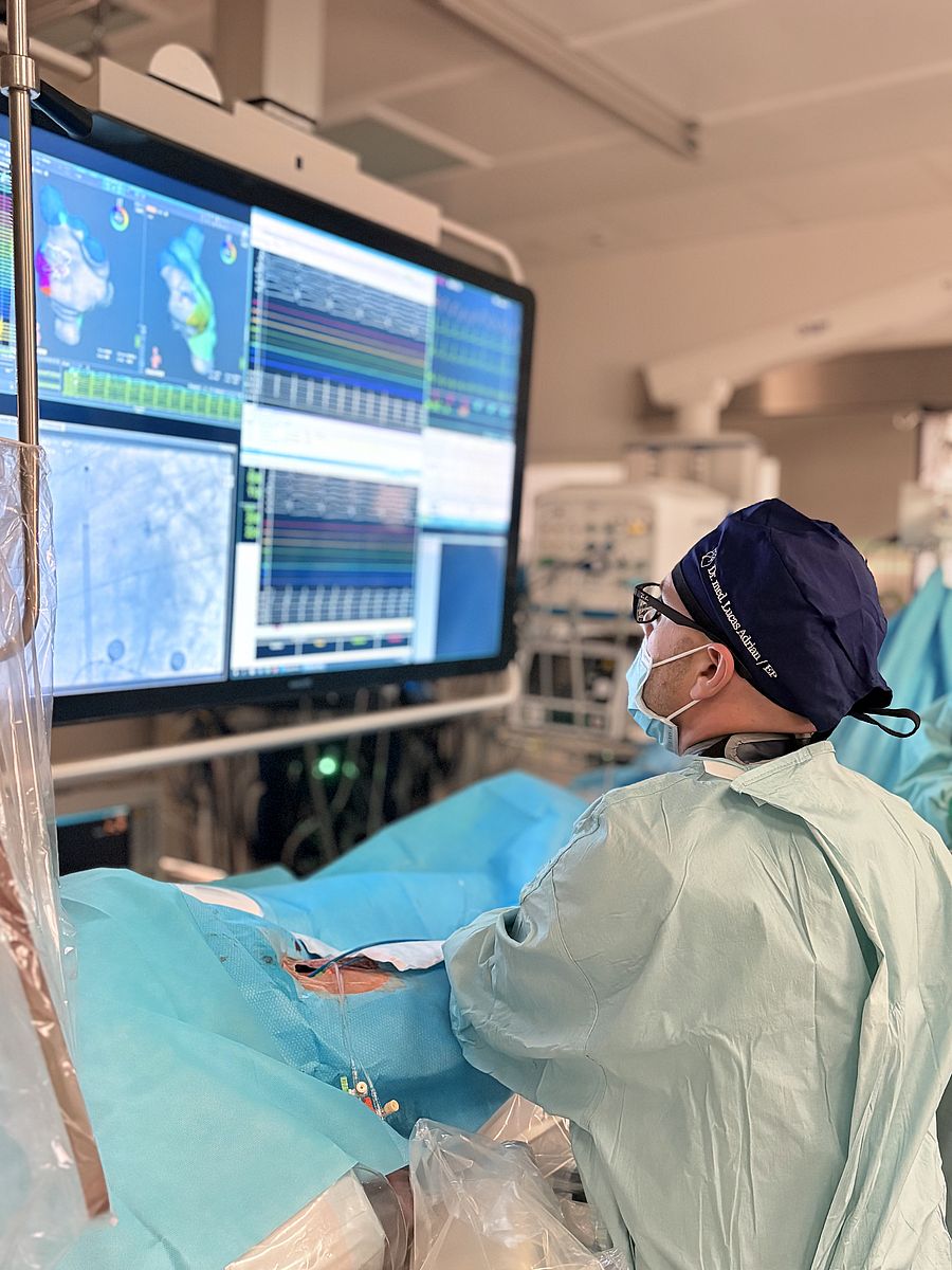 Herzzentrum Saar setzt schonende Pulsed-Field-Ablation bei Vorhofflattern ein Herzzentrum Saar setzt schonende Pulsed-Field-Ablation bei Vorhofflattern ein
