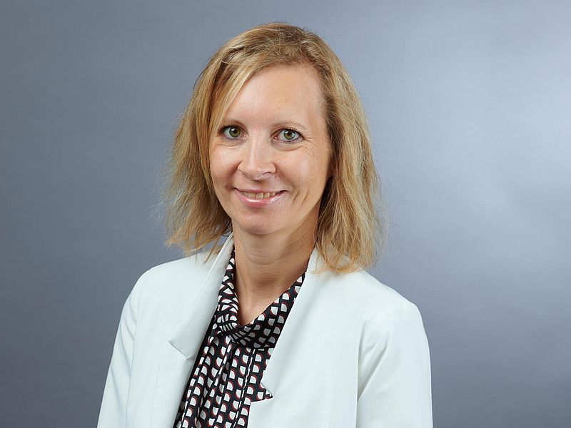 Dr. med. Melanie Bluhm Portraitfoto Dr. med. Melanie Bluhm