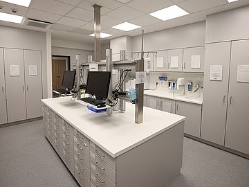 Apotheke im Intensivmedizinischen Zentrum Apotheke im Intensivmedizinischen Zentrum